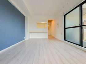 神奈川県藤沢市白旗１丁目