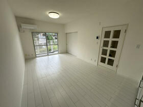 神奈川県横浜市戸塚区平戸３丁目