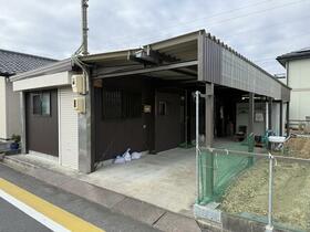 三重県四日市市釆女町