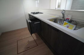 福岡県福岡市東区八田３丁目