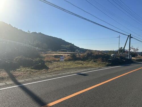 土地, 香川県 仲多度郡まんのう町