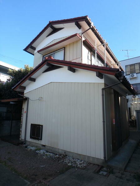 detached 埼玉県坂戸市芦山町

地図を見る