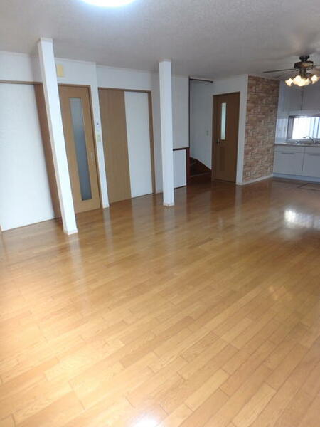 detached 埼玉県坂戸市芦山町

地図を見る