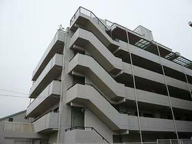 神奈川県横浜市中区根岸町３丁目