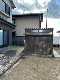 京都府京都市左京区吉田下大路町