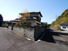 高知県四万十市有岡