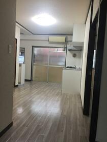 東京都足立区鹿浜５丁目