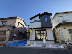 埼玉県さいたま市岩槻区本丸１丁目