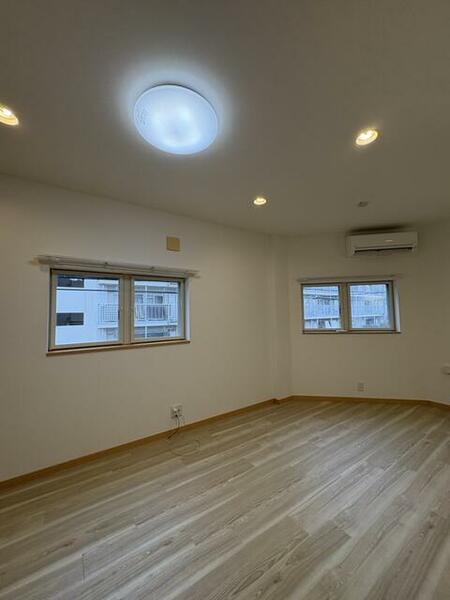 detached 東京都江戸川区中央１丁目

地図を見る