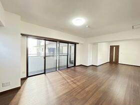 三重県四日市市鵜の森２丁目