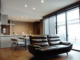 長崎県雲仙市愛野町甲