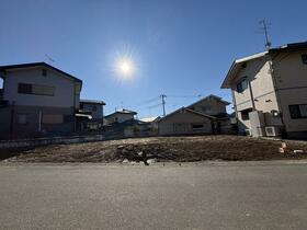 福島県郡山市富田町字丸山