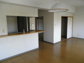 ダイヤパレス小川