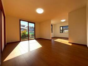 京都府木津川市南加茂台９丁目