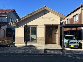 石川県金沢市窪４丁目