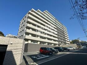 アルファスマート草牟田