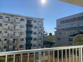 厚木毛利台ハイツ７号棟