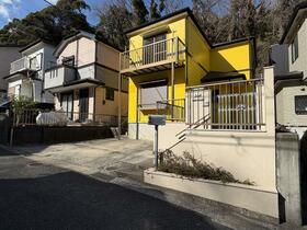 神奈川県横須賀市久里浜３丁目