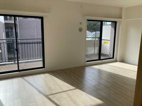 神奈川県横須賀市長沢２丁目