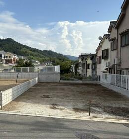 大阪府東大阪市六万寺町１丁目