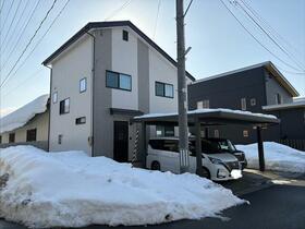 山形県米沢市花沢町