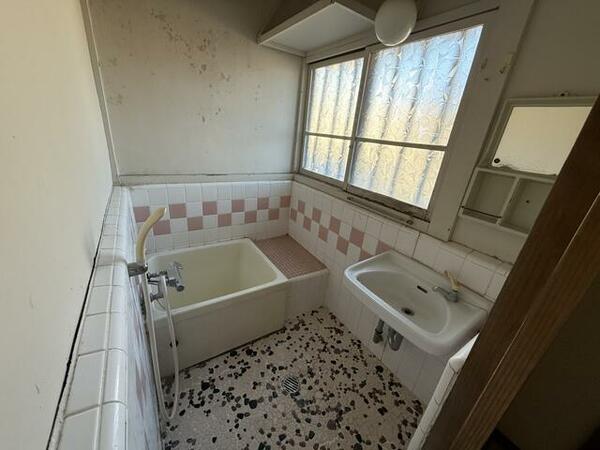 detached 埼玉県北葛飾郡松伏町大字松伏

地図を見る