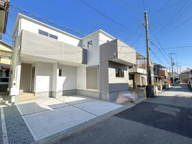 兵庫県加古川市加古川町中津