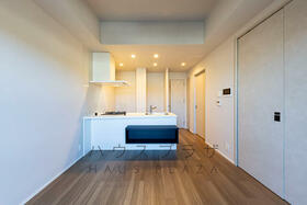 福岡県福岡市中央区赤坂２丁目