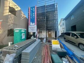 埼玉県鶴ヶ島市大字中新田