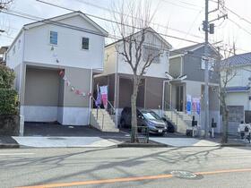 東京都町田市鶴川４丁目