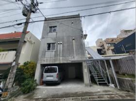 沖縄県那覇市寄宮１丁目