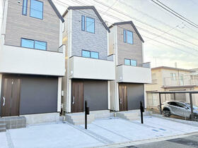 神奈川県川崎市高津区梶ケ谷３丁目