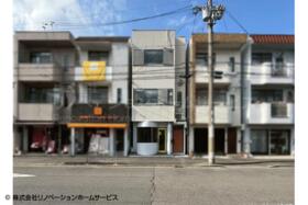 京都府京都市右京区西京極大門町