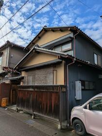 石川県加賀市山代温泉桔梗丘２丁目