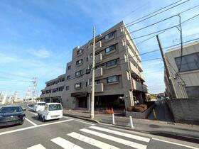 ライオンズマンション五井　２階