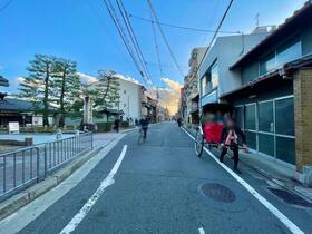 京都府京都市東山区大和大路通四条下る３丁目博多町