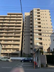 サーパスシティ栗林