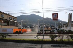 広島県呉市広中新開１丁目