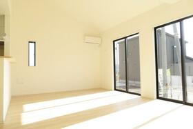 長野県東御市常田