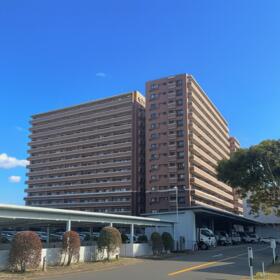 アプローズ県庁前