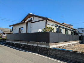 愛媛県松山市水泥町