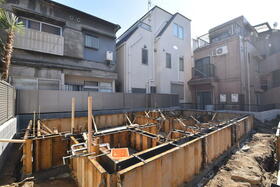 東京都新宿区市谷加賀町２丁目