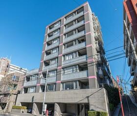 東京都新宿区弁天町