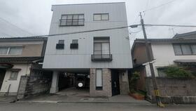 富山県富山市堀川小泉町１丁目