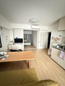 大阪府大阪市西区南堀江３丁目