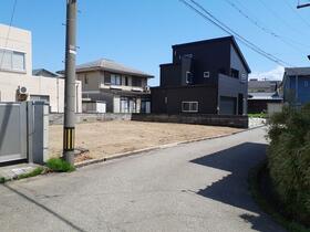 石川県野々市市太平寺４丁目