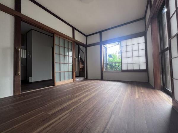 detached 東京都文京区小石川４丁目

地図を見る