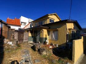 山梨県甲府市上石田２丁目