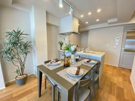 神奈川県横浜市南区白妙町３丁目