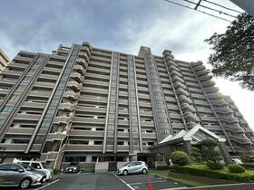 サンライフ企救丘駅前